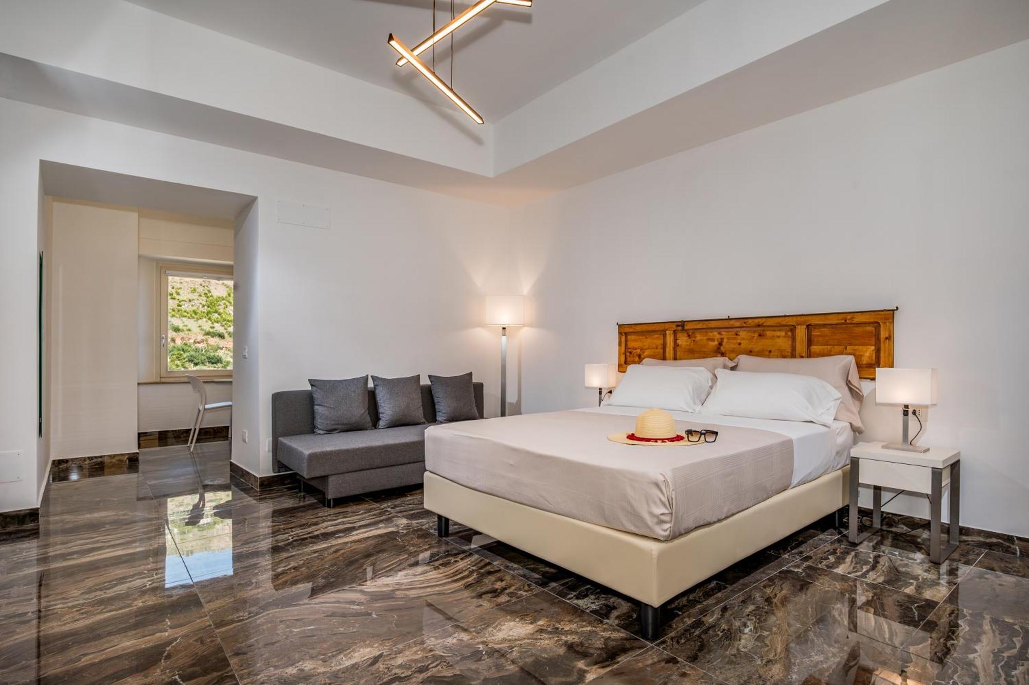 Suite Altamarea "Sea View Studios" Castellammare del Golfo Exterior photo