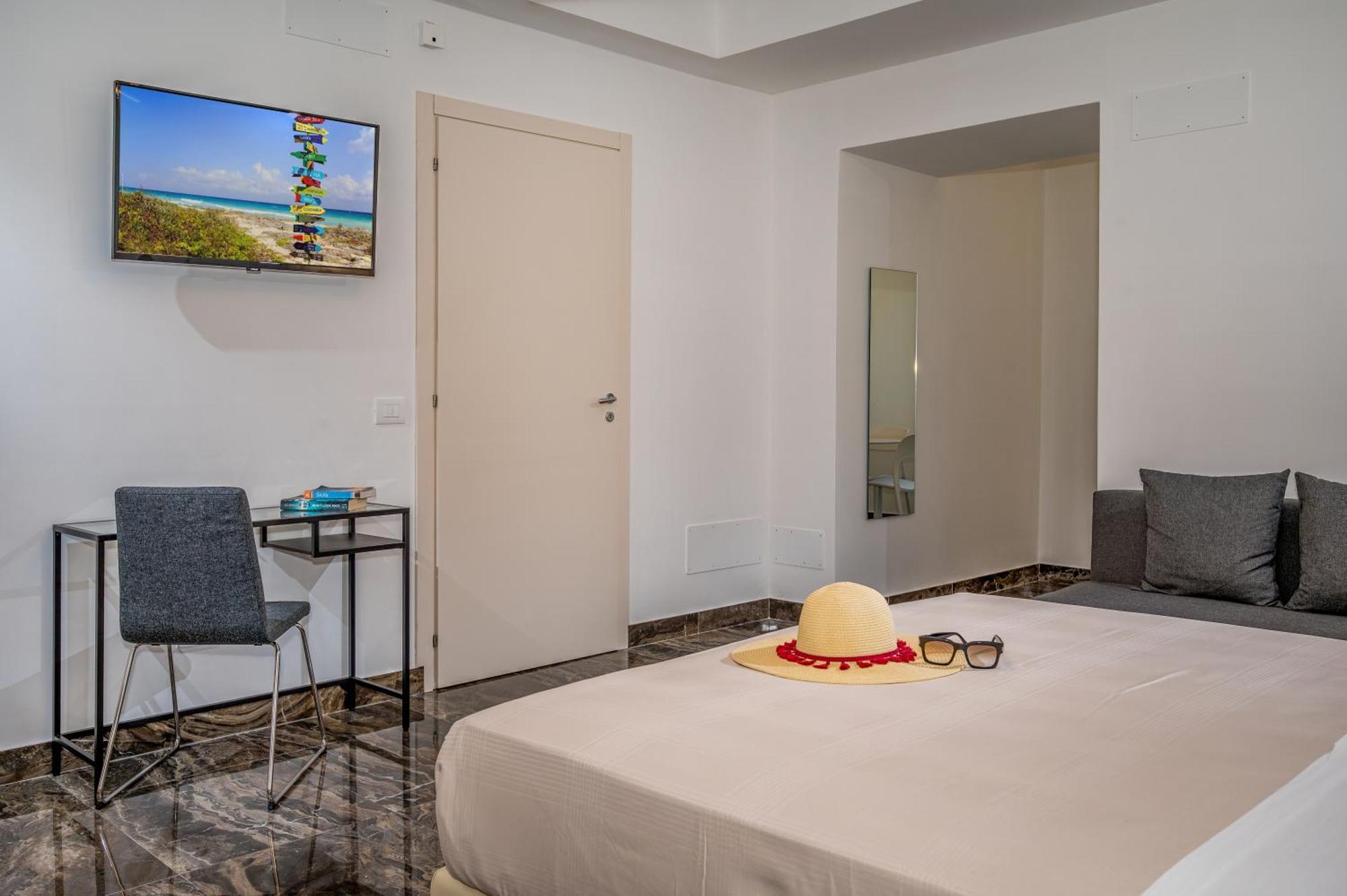 Suite Altamarea "Sea View Studios" Castellammare del Golfo Exterior photo