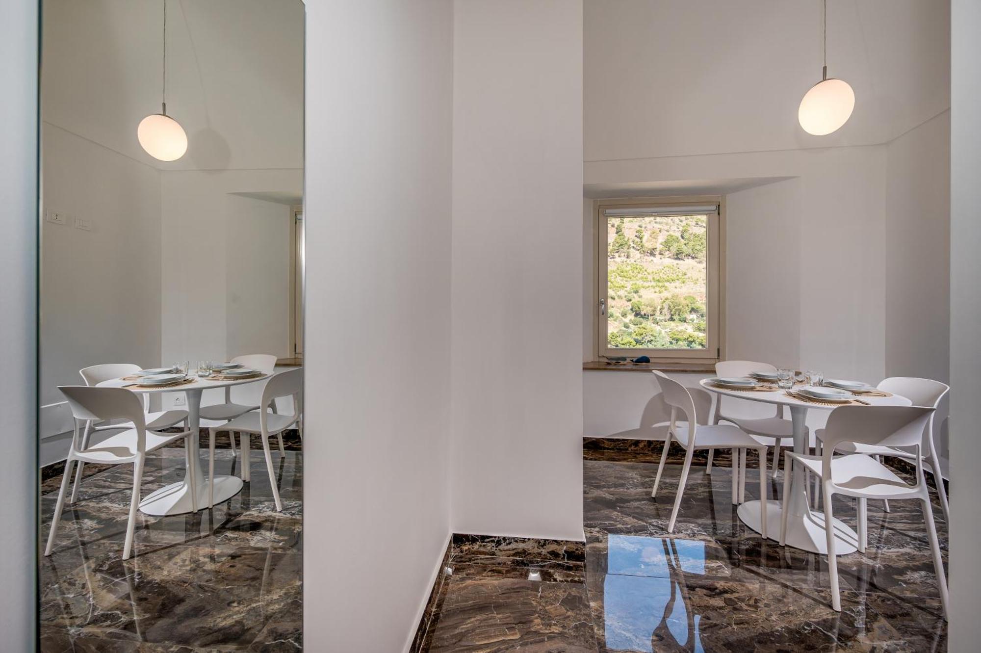 Suite Altamarea "Sea View Studios" Castellammare del Golfo Exterior photo